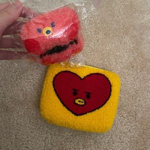 BT21 TATA Boucle Hair Clip and Pouch